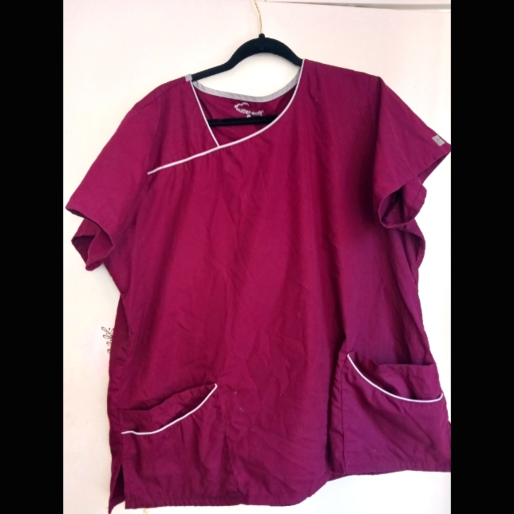 Scrub top